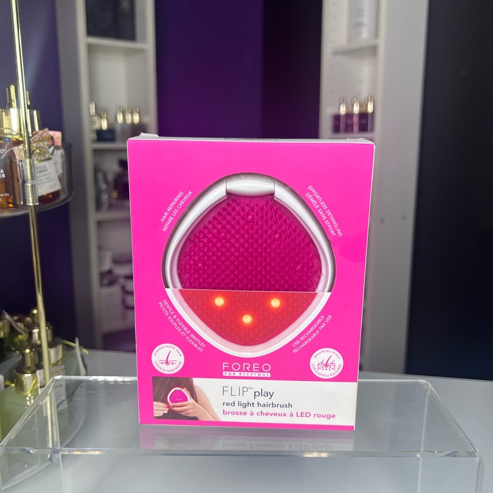 FOREO LED Red Light Hairbrush